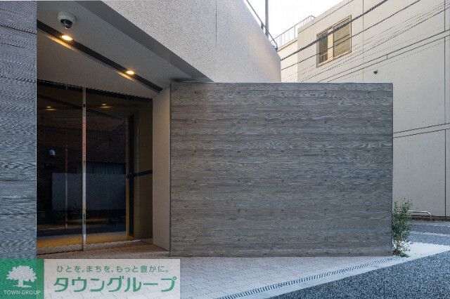 ウテナ西麻布の外観写真