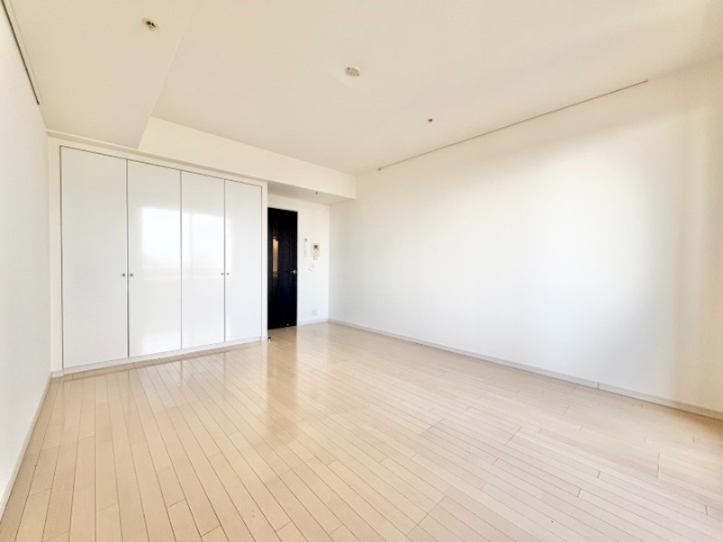 その他部屋・スペース　バルコニー側から見たお部屋♪