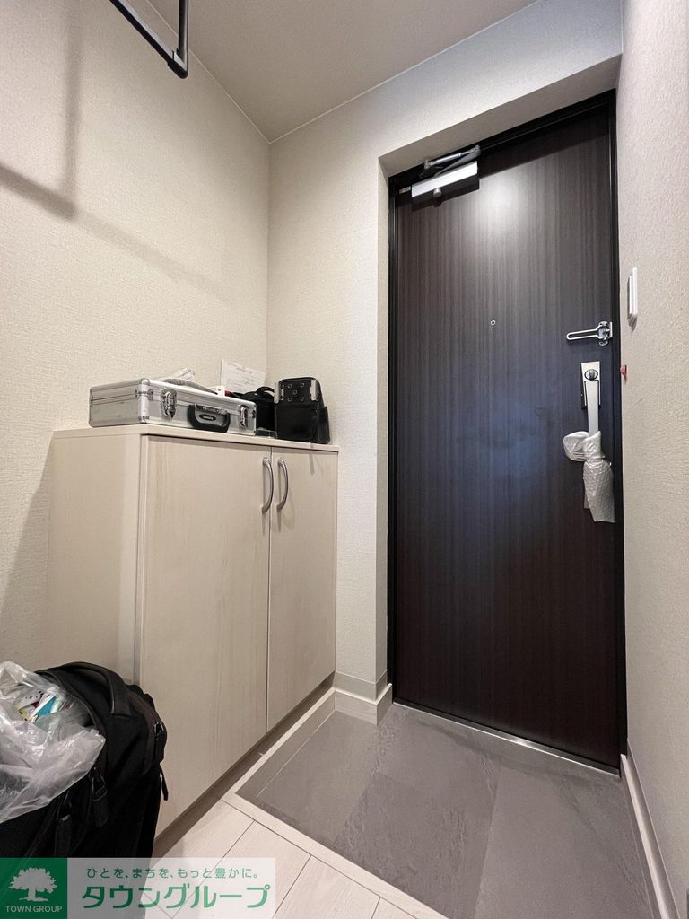 玄関　バルコニー