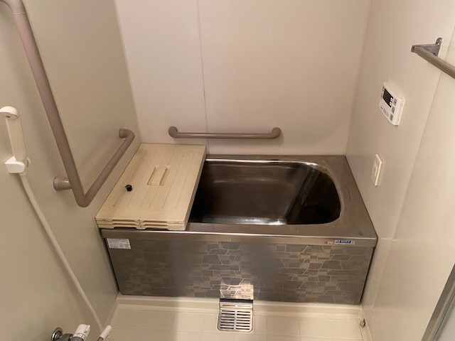 バス・シャワールーム　＊同間取り別部屋参照
