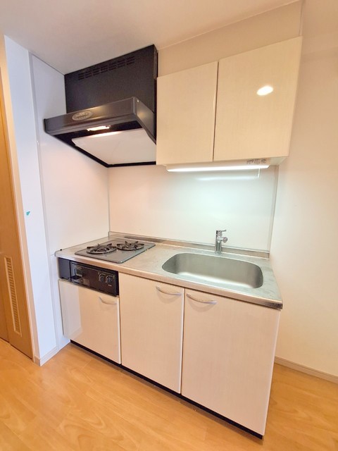 キッチン　同タイプの別部屋の写真です
