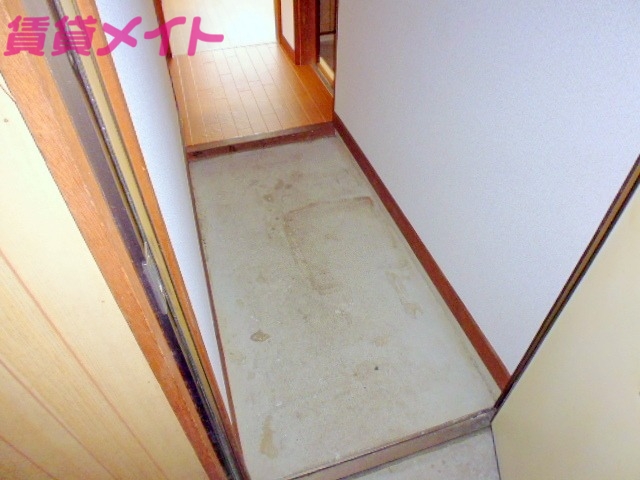 玄関　別部屋画像