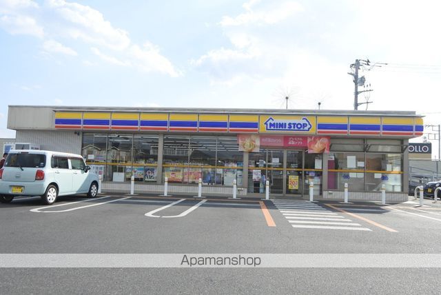 コンビニ　ミニストップ土浦神立中央店（コンビニ）まで1305m