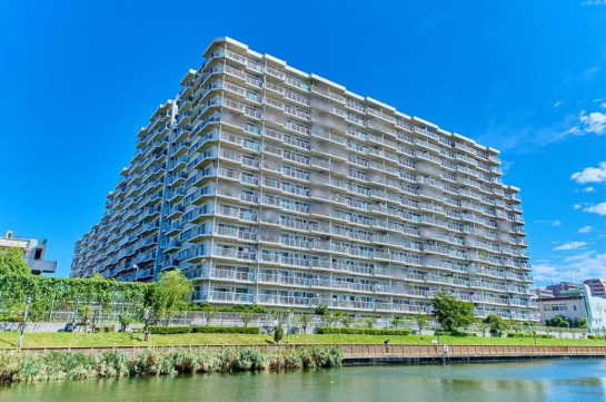 建物外観　おしゃれな外観です