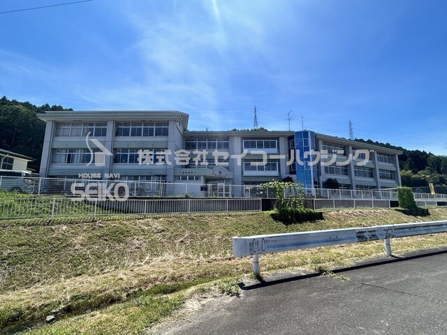 小学校　遷喬小学校（小学校）まで170m