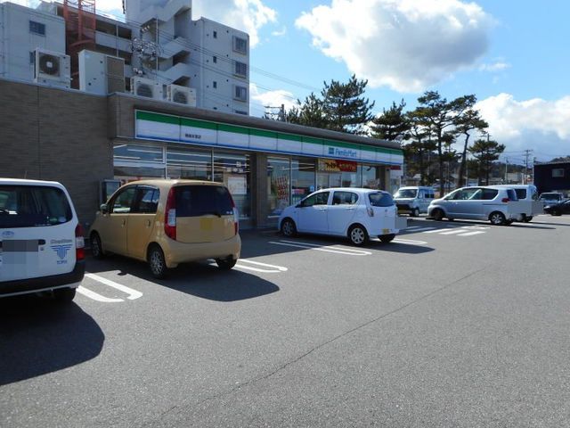 コンビニ　ファミリーマート 岡崎本宿店（コンビニ）まで500m