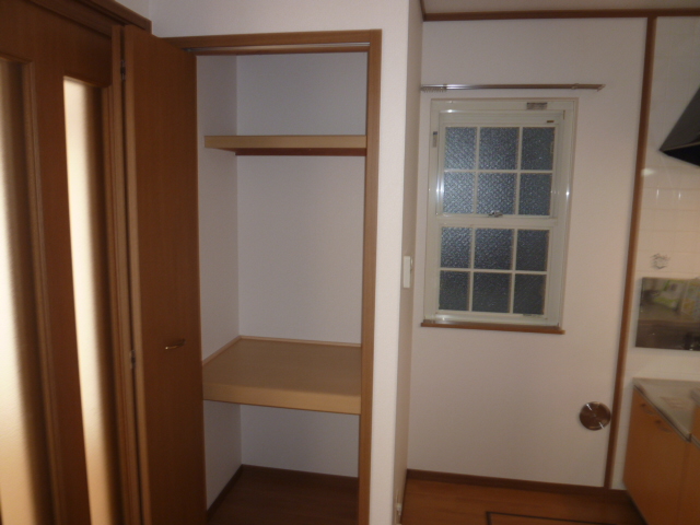 収納　別の部屋の写真です