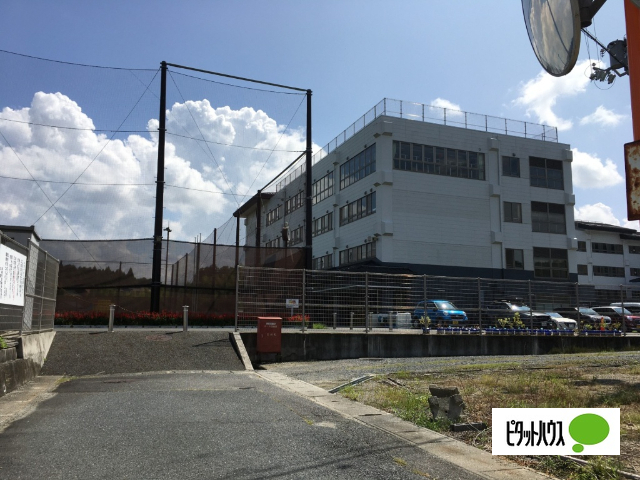 小学校　湖南市立石部小学校（小学校）まで1728m