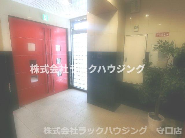 ロビー　【お部屋さがしはラックハウジングにお問合せ下さいませ♪】