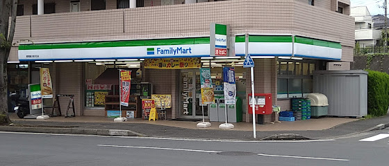 コンビニ　ファミリーマート 都筑富士見が丘店（コンビニ）まで460m