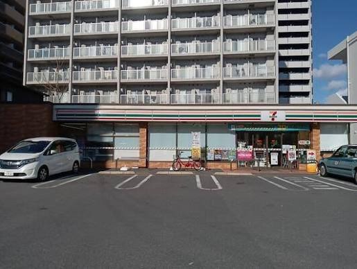 コンビニ　セブンイレブン名古屋新栄2丁目南店（コンビニ）まで285m