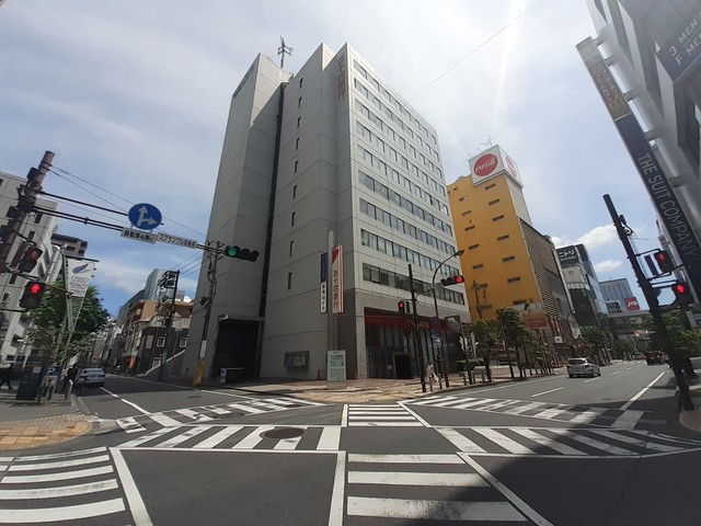 銀行　百十四銀行 岡山支店（銀行）まで794m