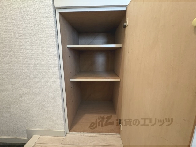 収納　下駄箱