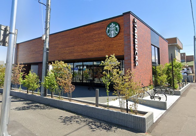 飲食店　スターバックスコーヒー千歳信濃店（飲食店）まで107m