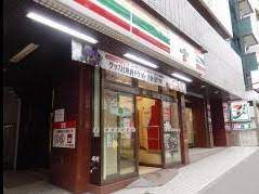 コンビニ　セブンイレブン 神楽坂5丁目店（コンビニ）まで387m