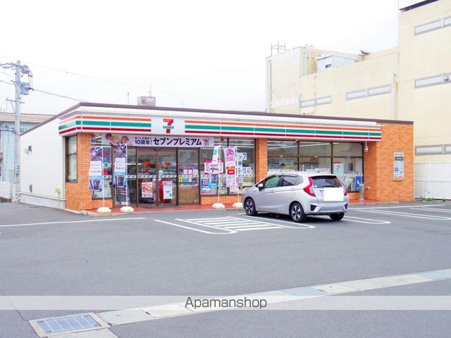 東海道新幹線 浜松駅 バス乗車時間：23分 最寄りバス停で下車 徒歩1分 4階建 築38年の周辺写真