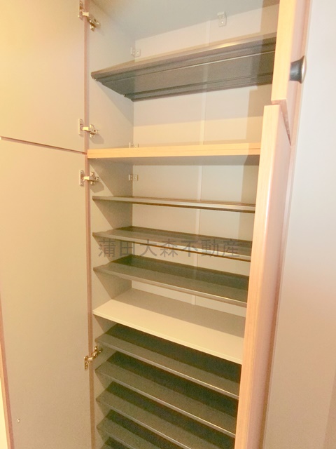 その他設備　玄関収納