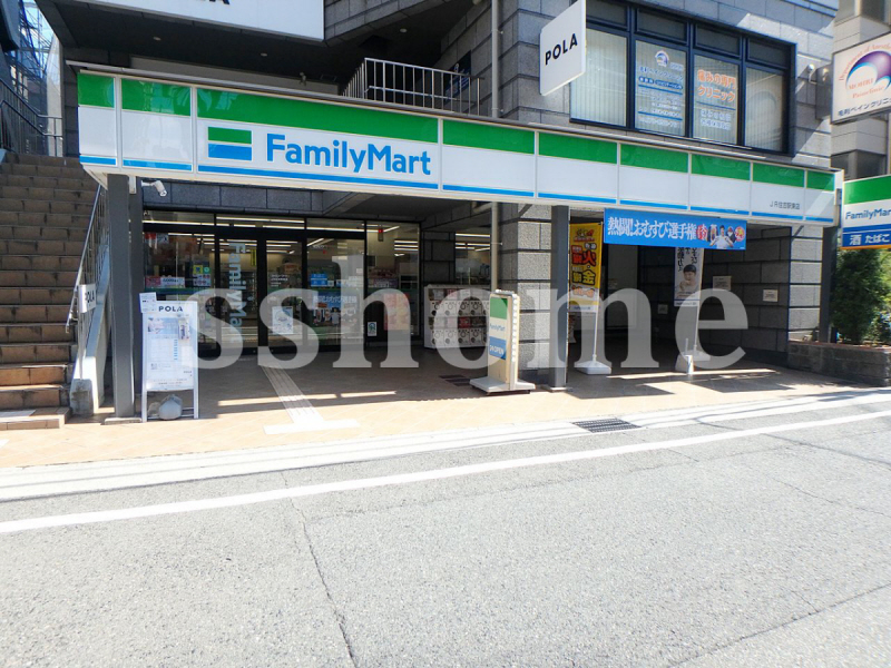 コンビニ　ファミリーマートJR住吉駅東店（コンビニ）まで66m