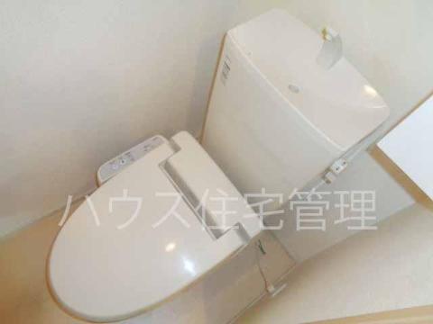トイレ　シャワー付トイレ
