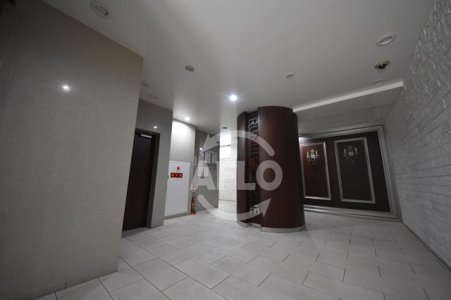 ロビー　ラナップスクエア大阪城西　ロビー