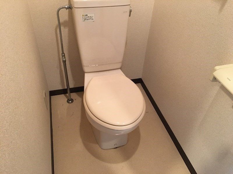 トイレ　参考写真