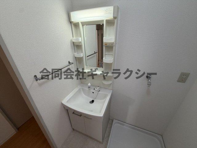 洗面設備　室内洗濯機置き場・独立洗面