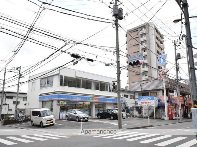コンビニ　ローソン（コンビニ）まで1135m