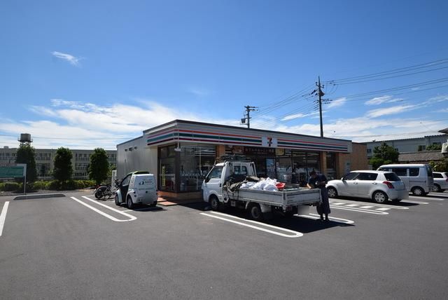 コンビニ　セブンイレブンさいたま佐知川店（コンビニ）まで645m