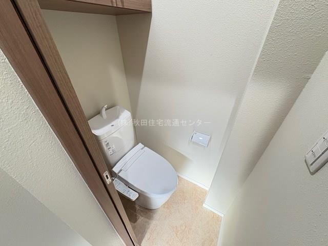 トイレ　※同施工会社の同タイプ物件の参考画像です。実際の仕様とは異な