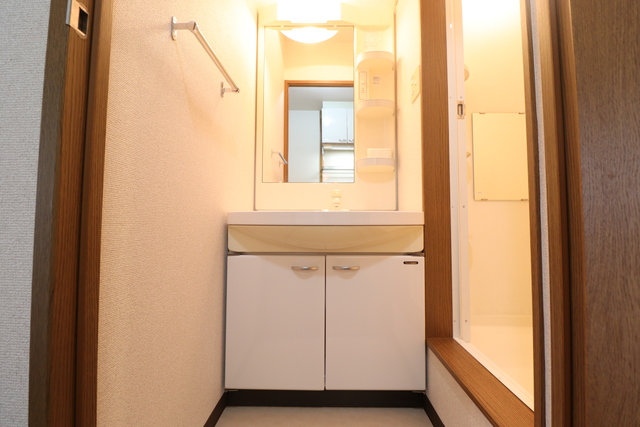 洗面設備　シャンプードレッサー