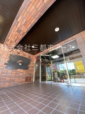 エントランス　ノアール