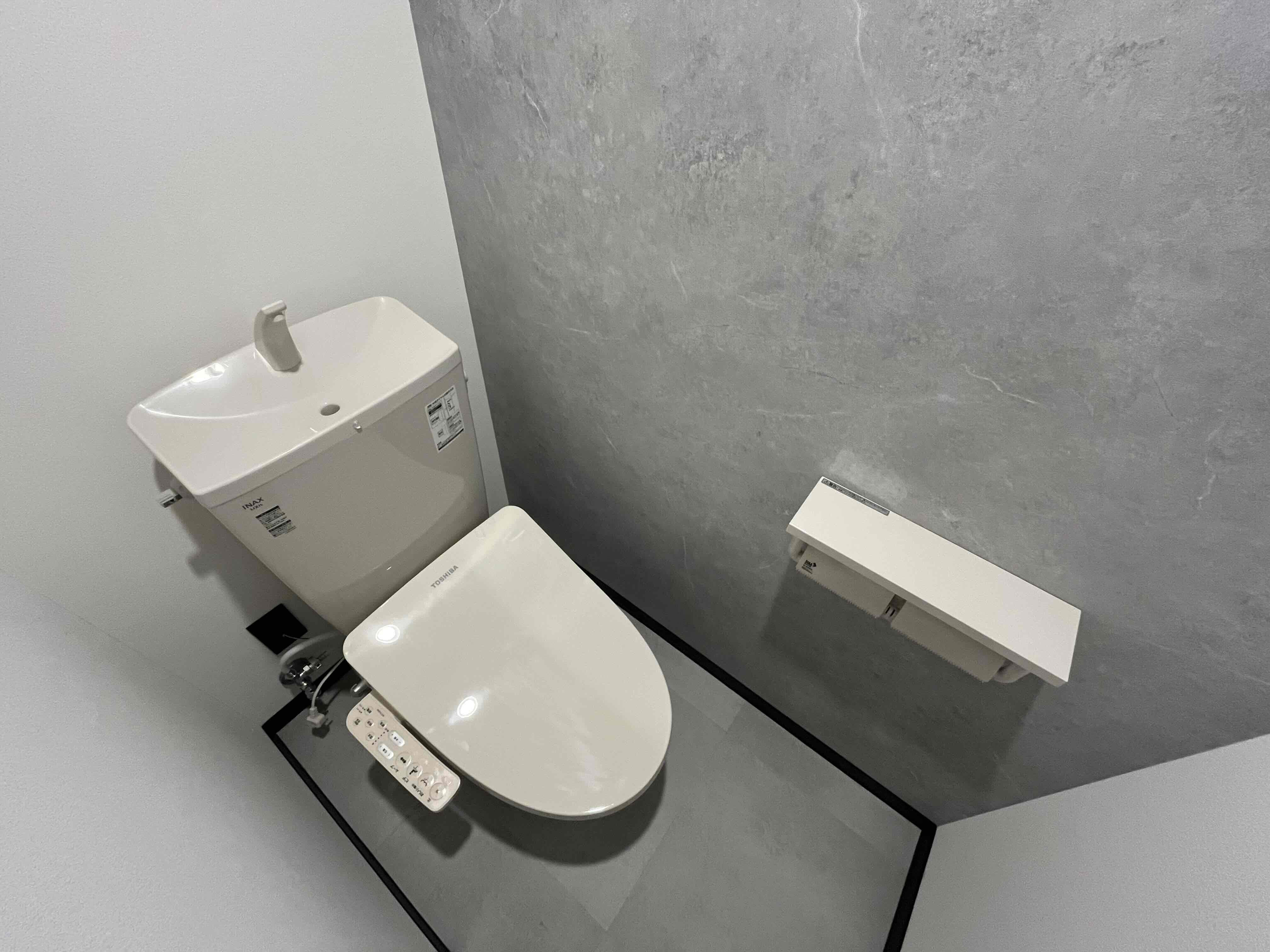 ONE レジデンス 千歳のトイレ写真