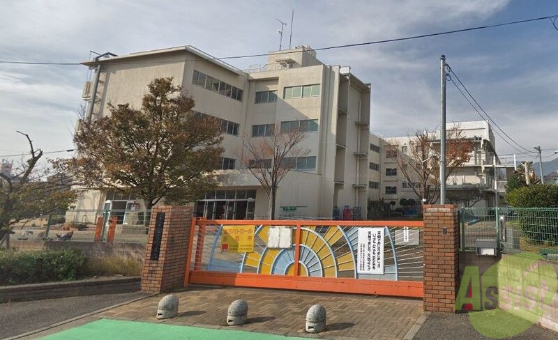 小学校　宝塚市立光明小学校（小学校）まで3976m