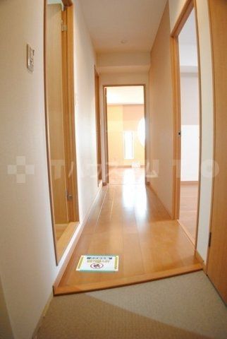 サークルコート緑地の玄関写真