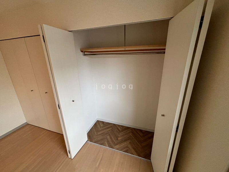 収納　収納が大きく、たくさんものが入ります。