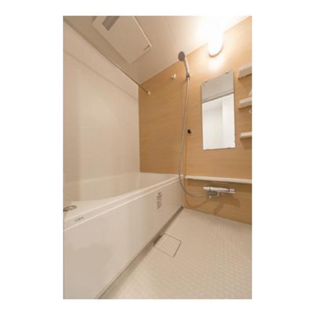 バス・シャワールーム　※写真は同タイプ住戸です。