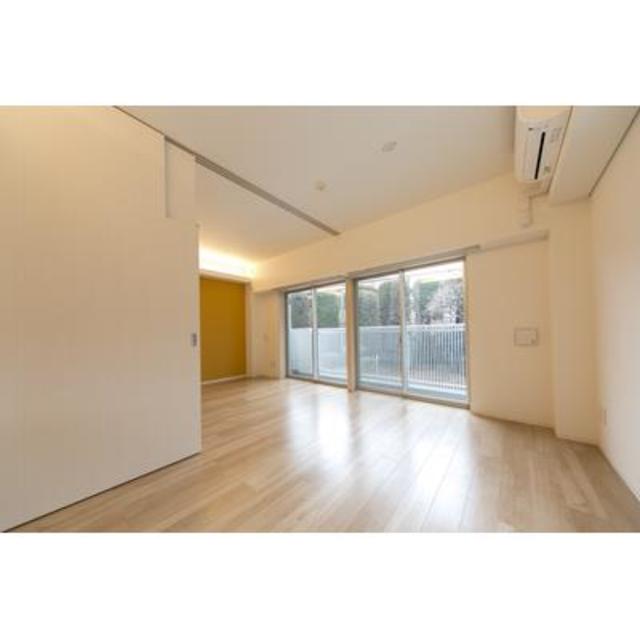 居室・リビング　※写真は同タイプ住戸です。