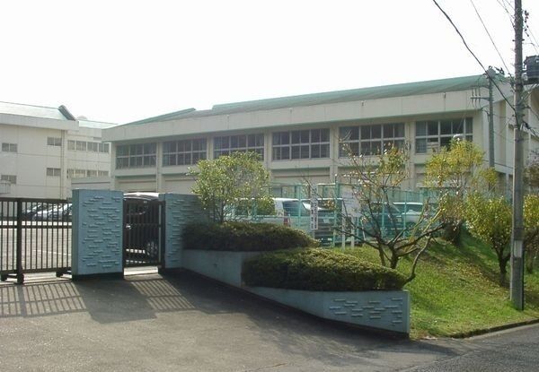 小学校　八街市立八街北小学校（小学校）まで1200m