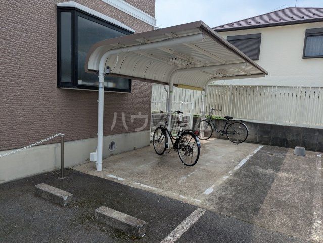 ハウス池亀6号館の外観写真
