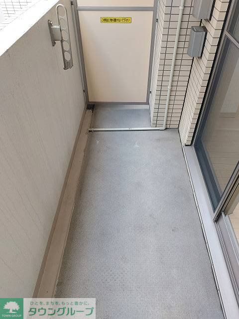 バルコニー　バルコニー