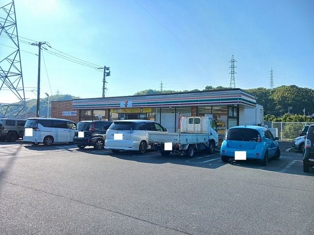 コンビニ　セブンイレブン下松末武上店（コンビニ）まで550m
