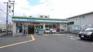 コンビニ　ファミリーマート 松原天美西店（コンビニ）まで569m