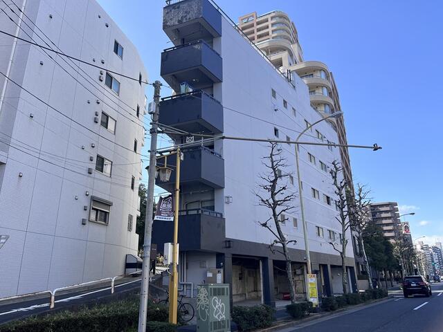 建物外観　シックな外観