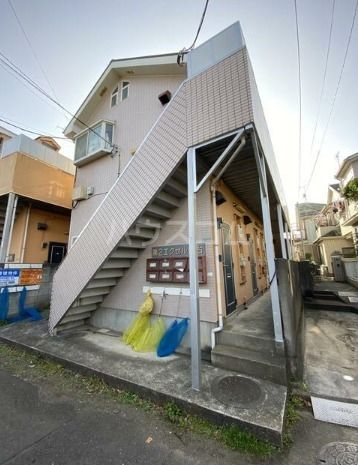 第二エクセル向台の外観写真