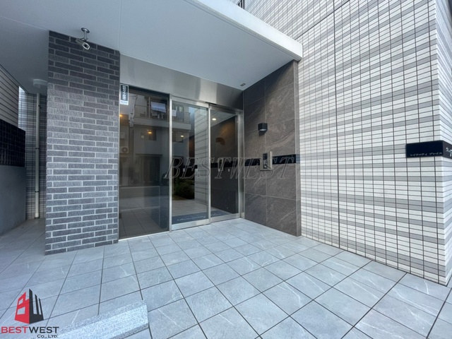 ＪＲ東海道本線 塚本駅 徒歩3分 8階建 築8年の外観写真