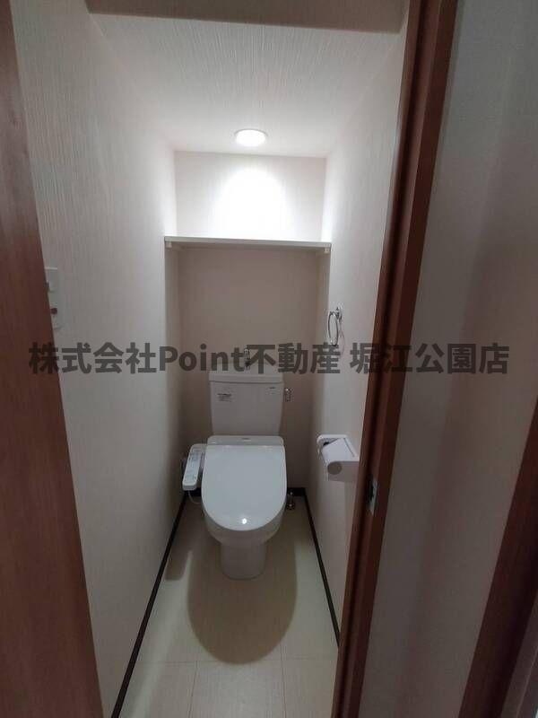 地下鉄御堂筋線 大国町駅 徒歩6分 9階建 築7年のトイレ写真