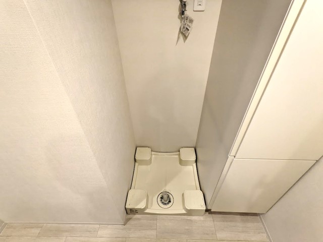 東京メトロ銀座線 浅草駅 徒歩10分 10階建 築7年のトイレ写真