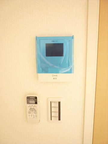 セキュリティ　来訪者が確認できる女性に安心の「TVモニターホン」