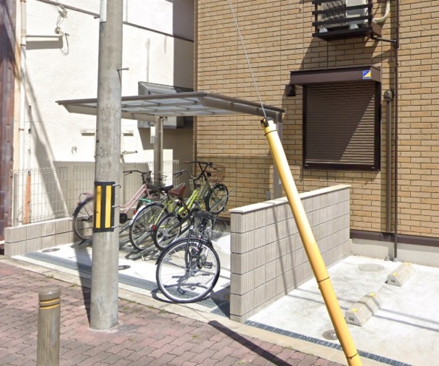 エストドミール東中浜の外観写真