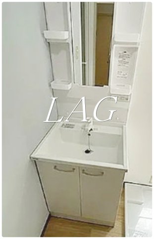 洗面設備　洗面台です。
